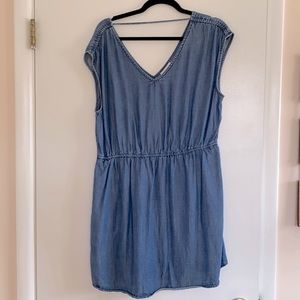 Lightweight Jean Mid-length dress